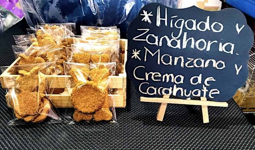 Galletas de hígado y zanahoria - Manzana y crema de cacahuate para perros